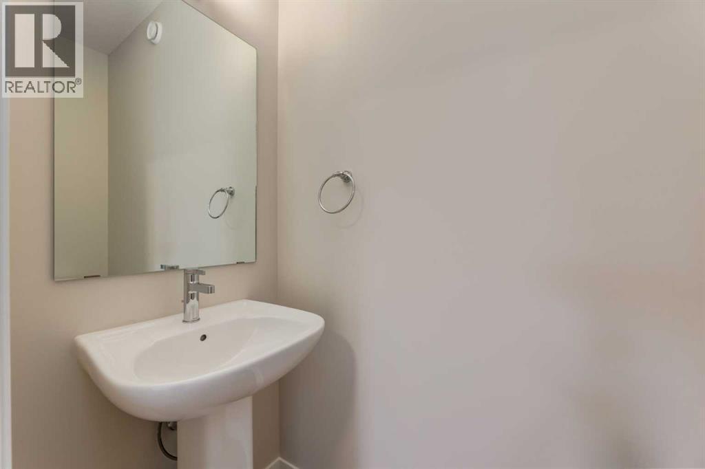 20 Ellen Lane Property Photo 18