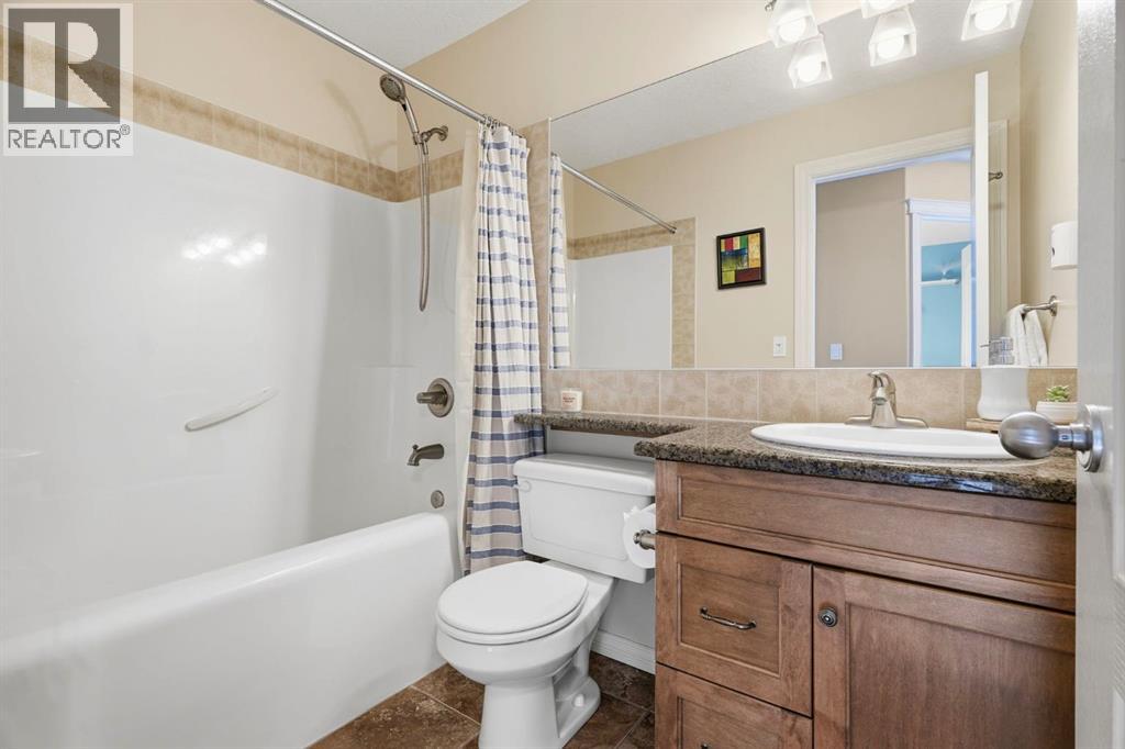 76 Crystal Green Drive Property Photo 28
