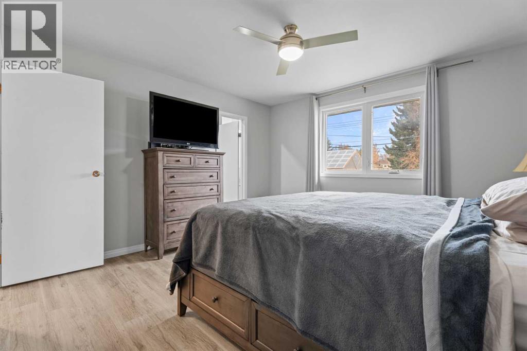 10 Mountain Street E Property Photo 15