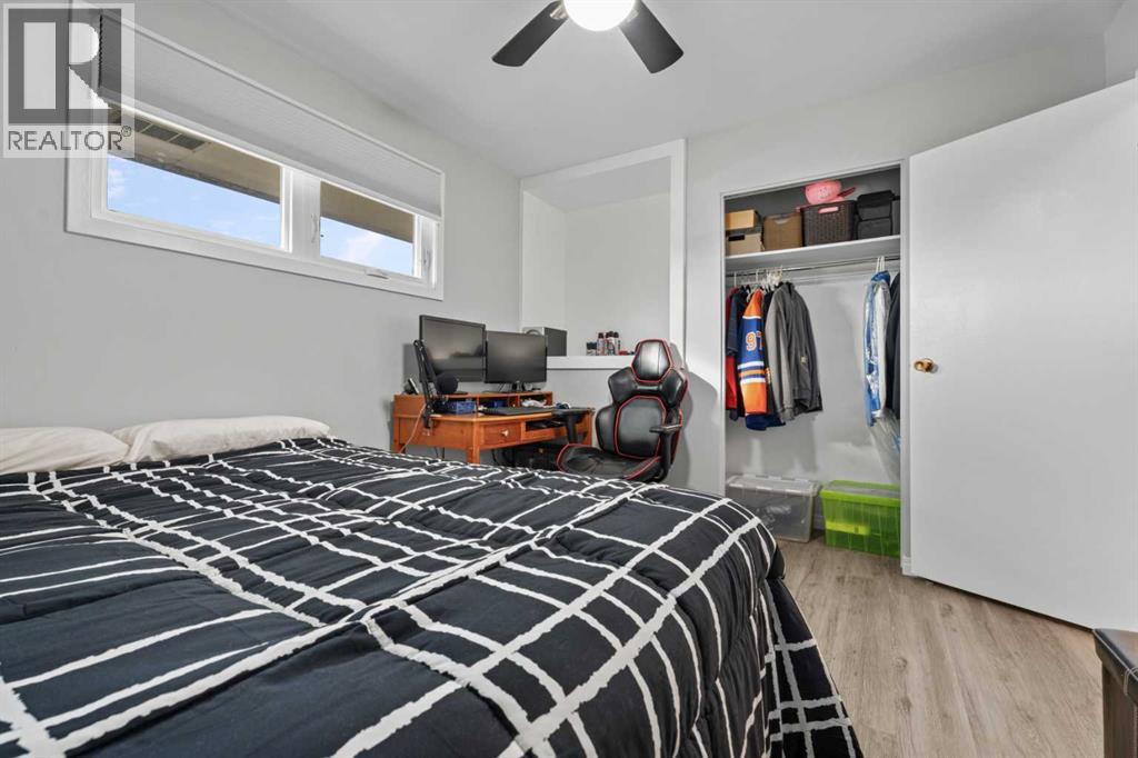 10 Mountain Street E Property Photo 21