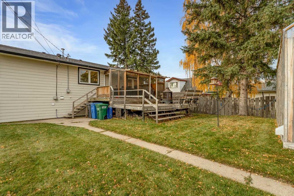 10 Mountain Street E Property Photo 38