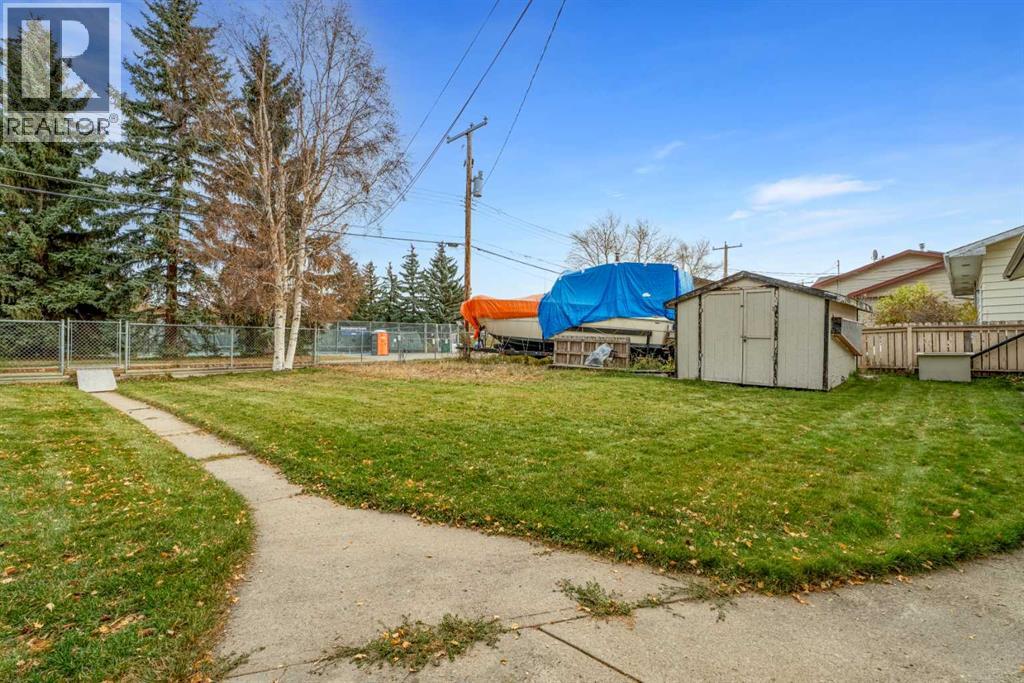 10 Mountain Street E Property Photo 42