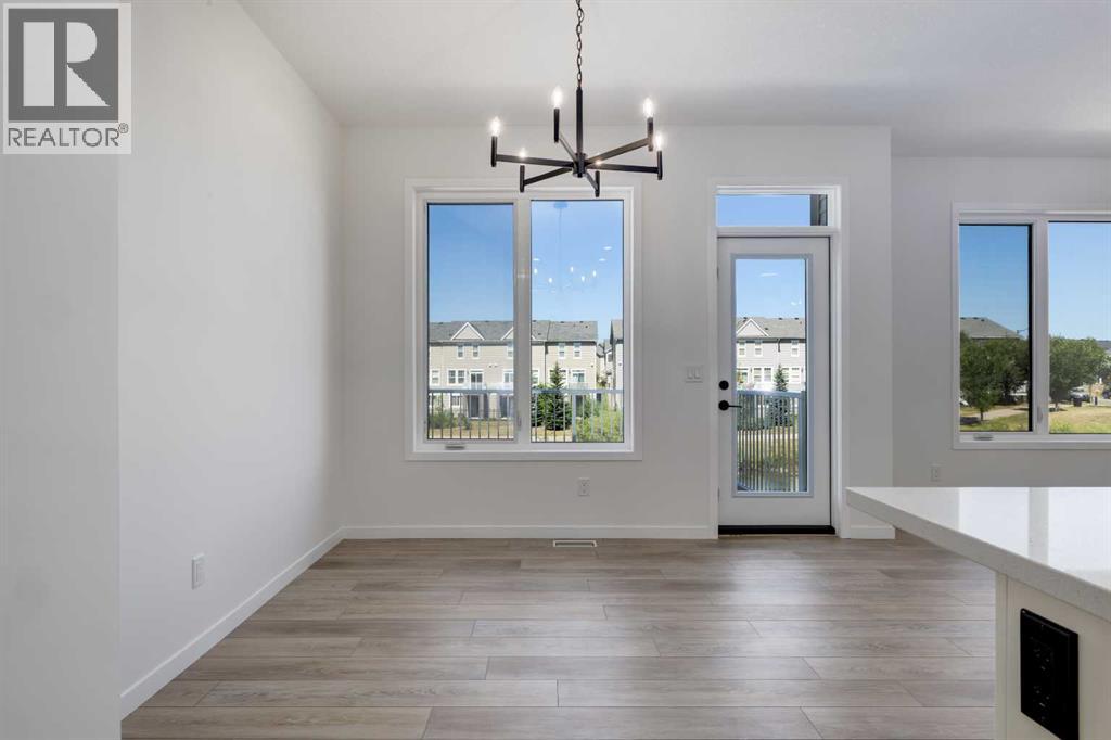 390 Ellen Park Property Photo 10