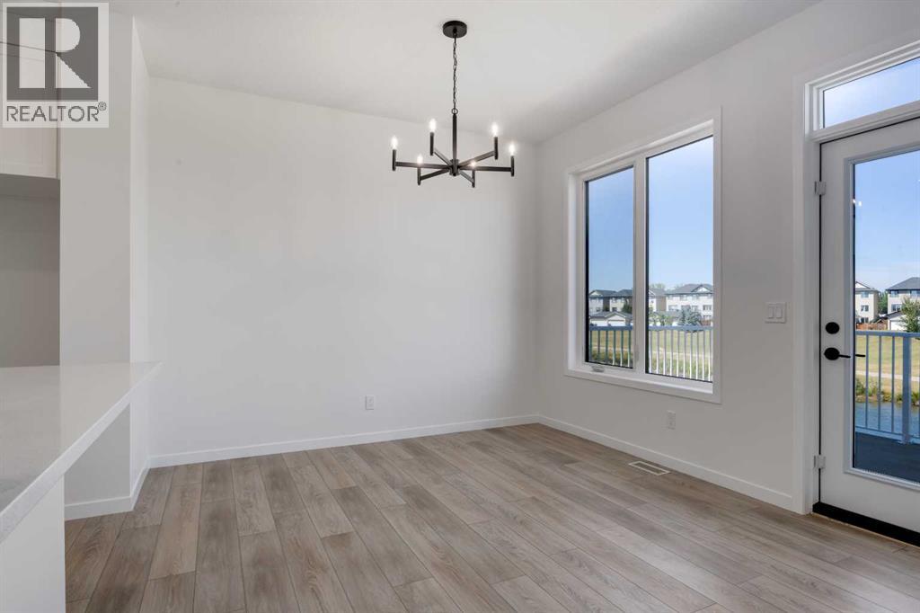 390 Ellen Park Property Photo 11