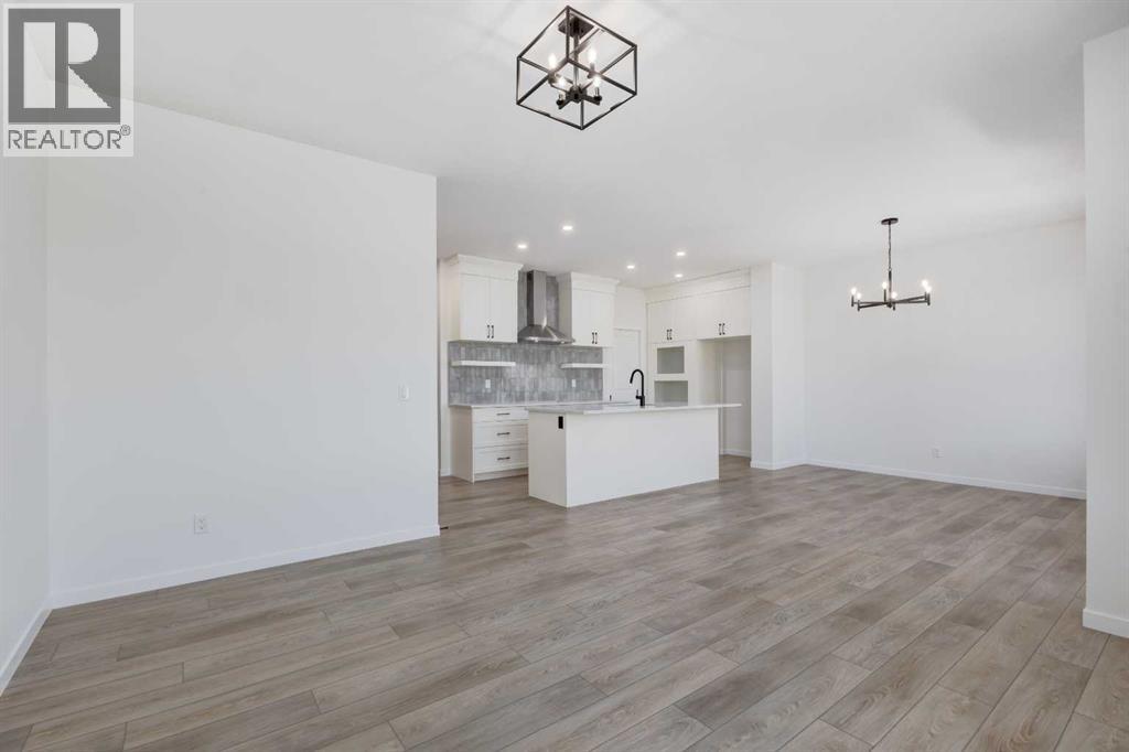 390 Ellen Park Property Photo 16