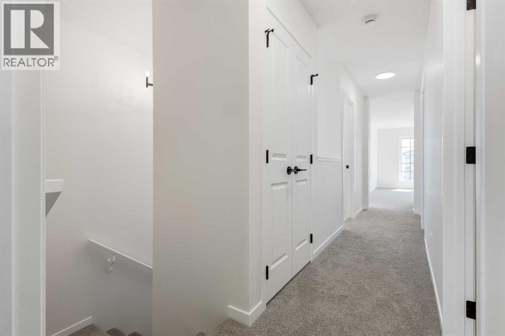 390 Ellen Park Property Photo 22