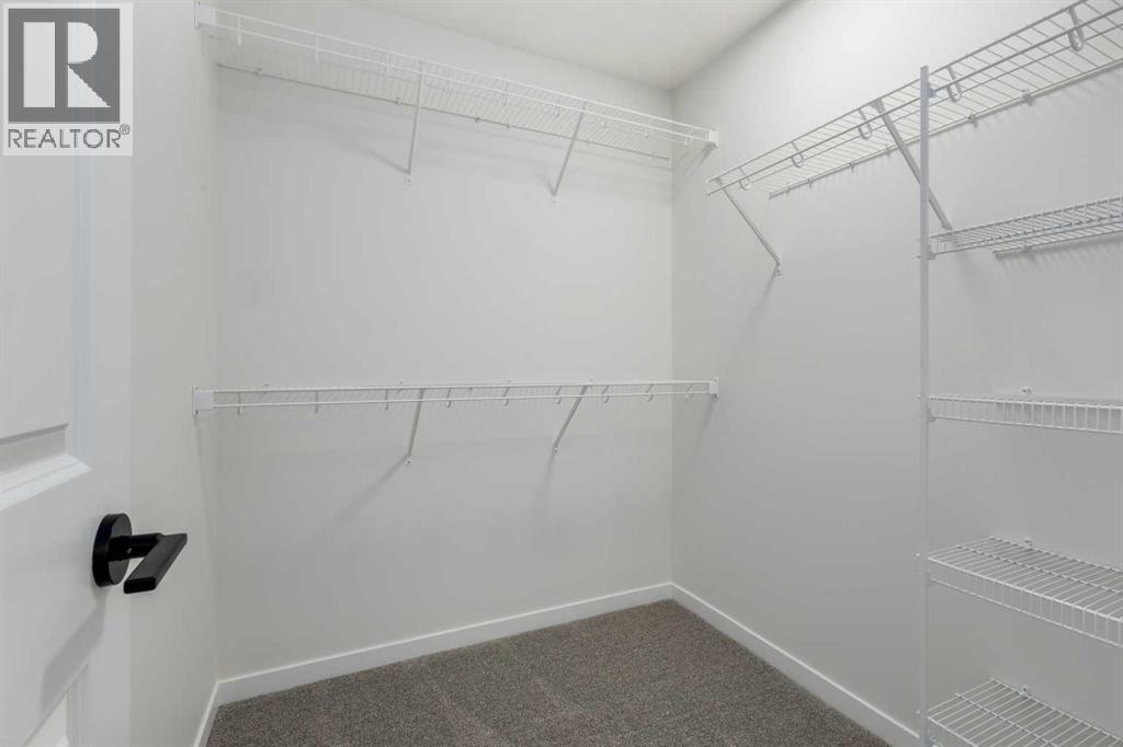 390 Ellen Park Property Photo 34
