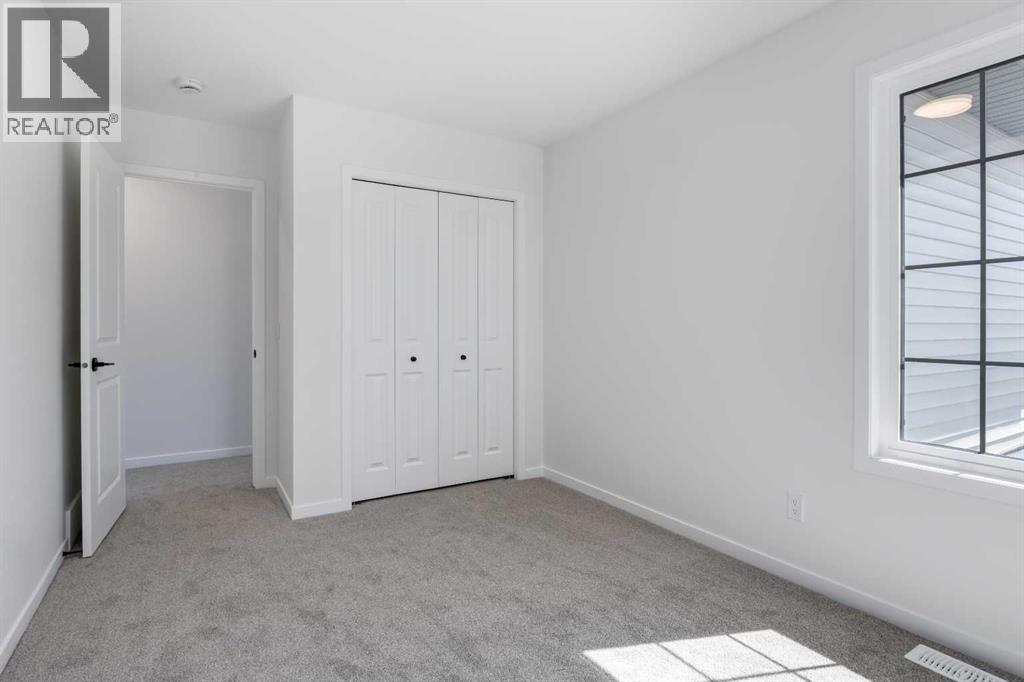 390 Ellen Park Property Photo 36