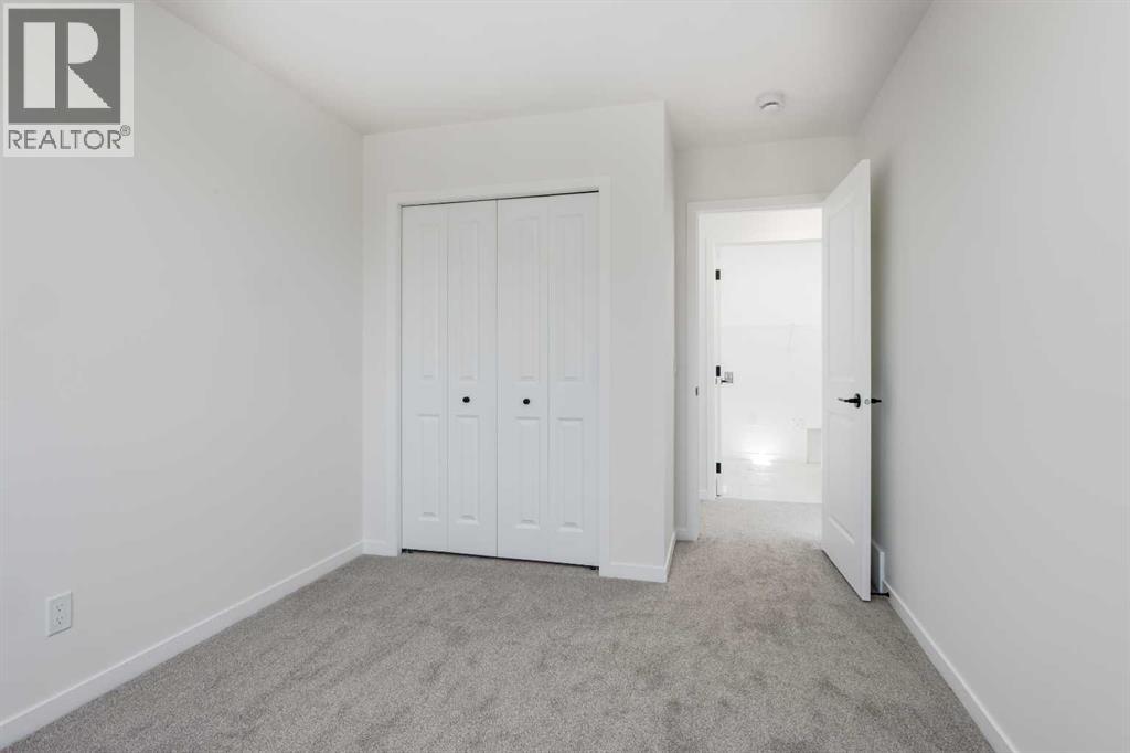 390 Ellen Park Property Photo 39