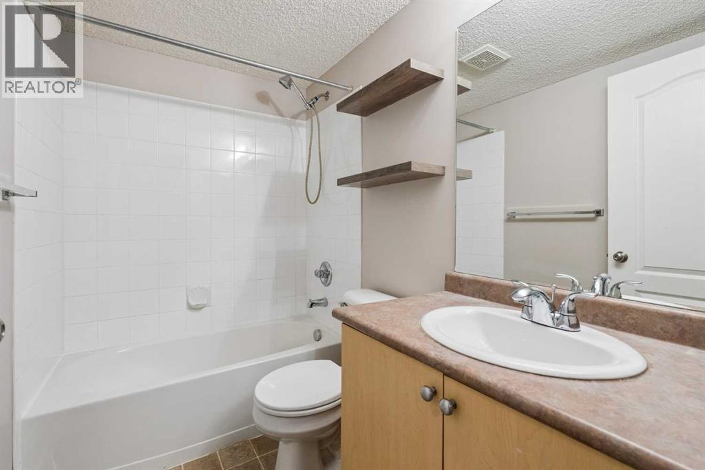 2371 Eversyde Avenue Southwest Property Photo 9