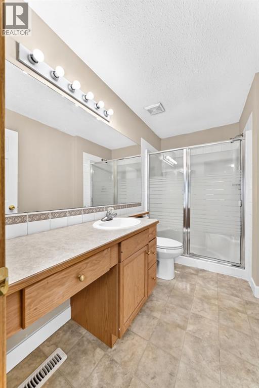 145 Martinvalley Crescent Ne Property Photo 23