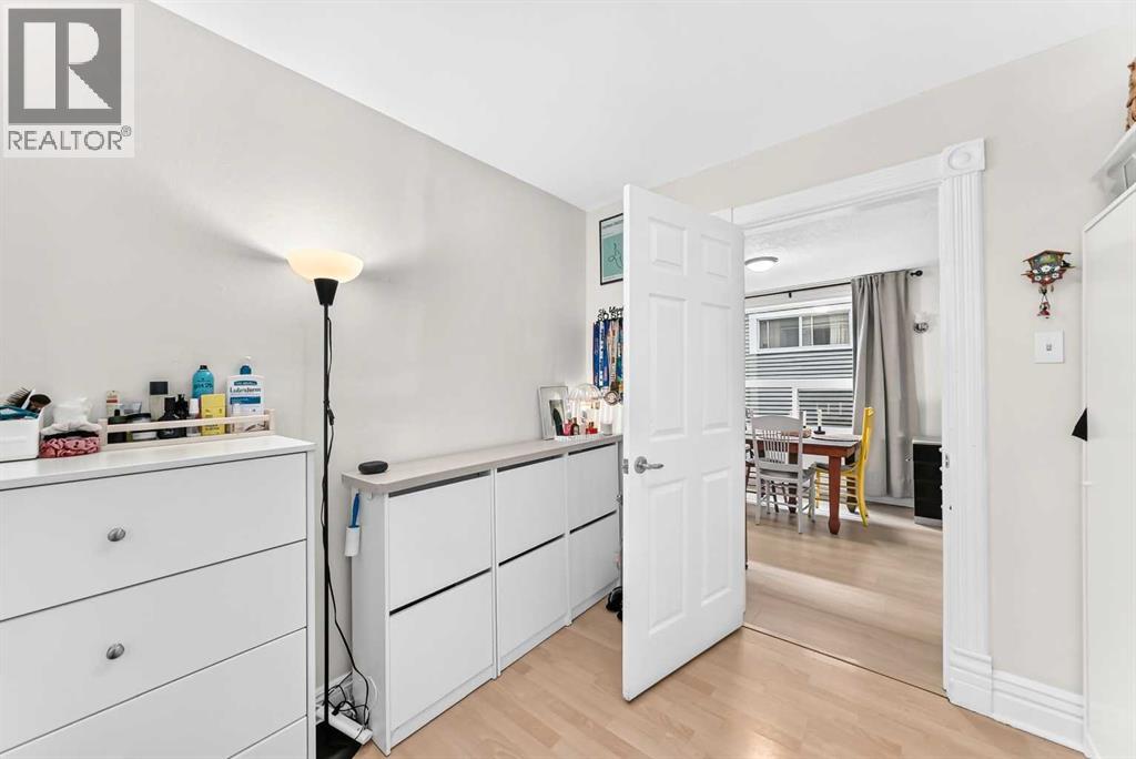1628 15 Street Se Property Photo 19