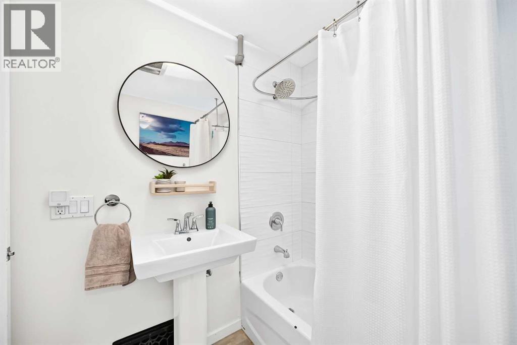 1628 15 Street Se Property Photo 20