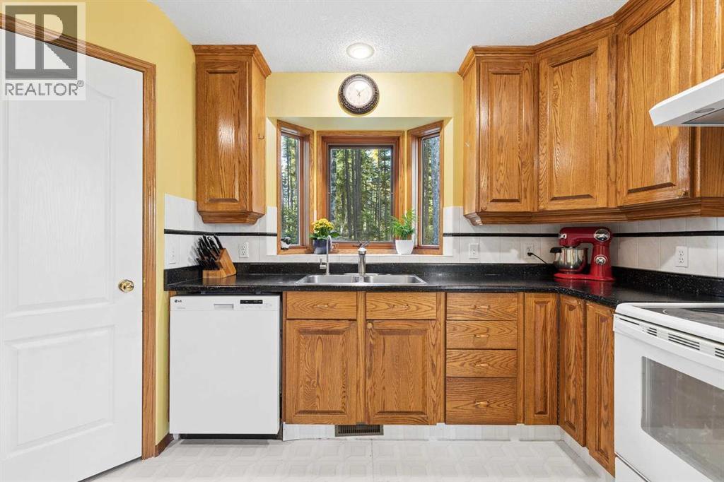 79 Meadow View Road Property Photo 10