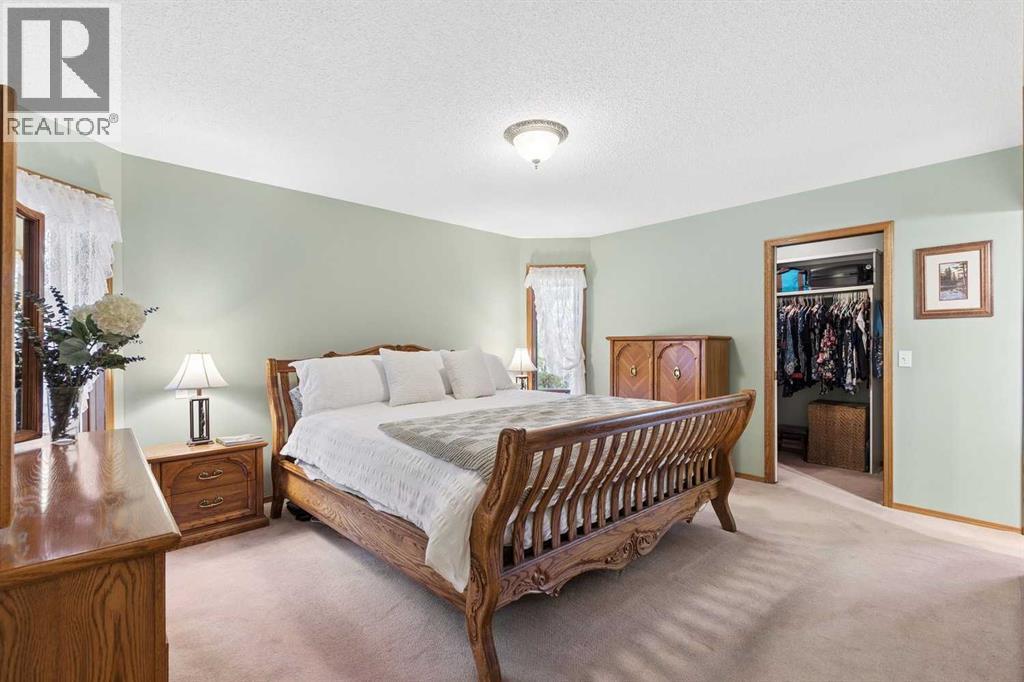 79 Meadow View Road Property Photo 13