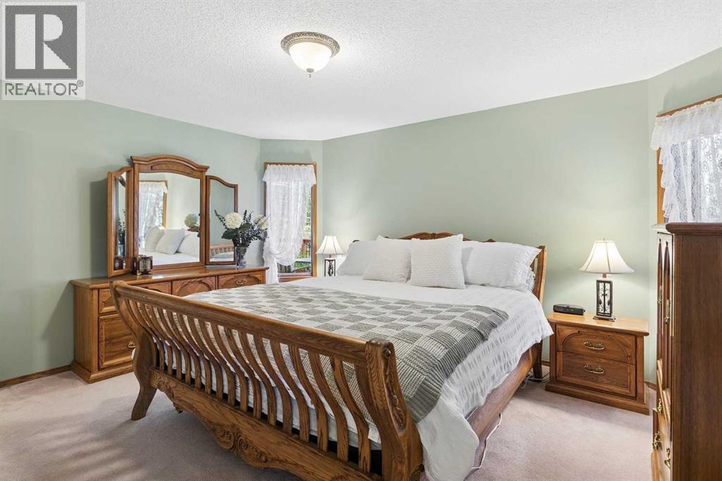 79 Meadow View Road Property Photo 14