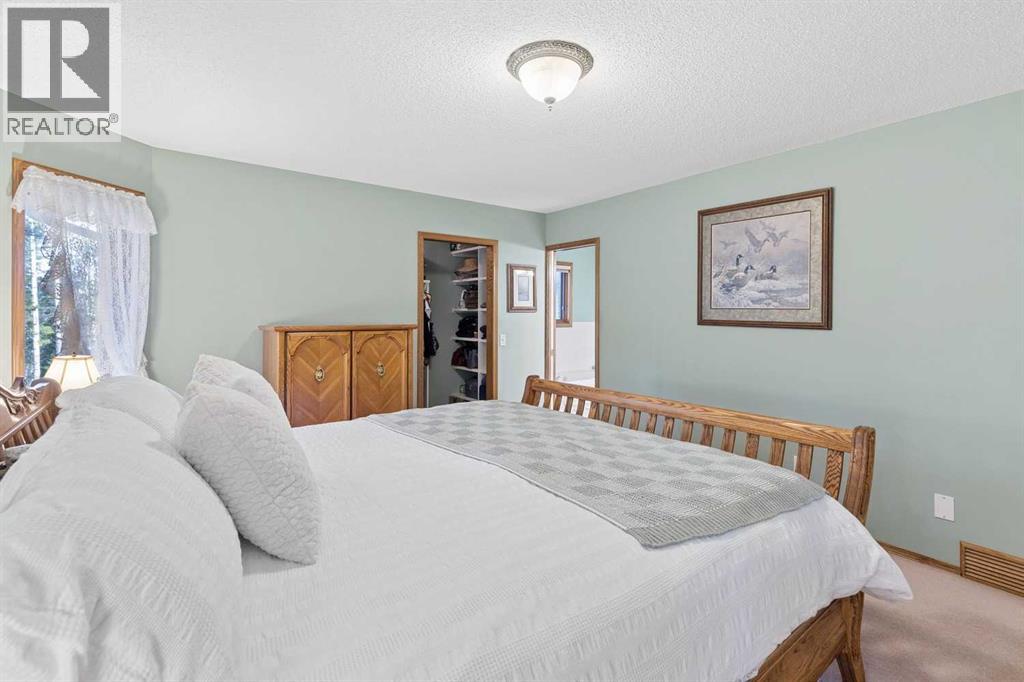 79 Meadow View Road Property Photo 15