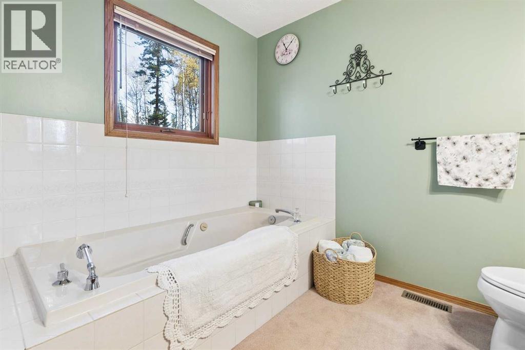 79 Meadow View Road Property Photo 16