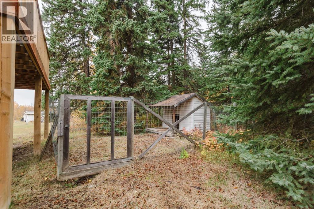 46 Woodland Acres Property Photo 36