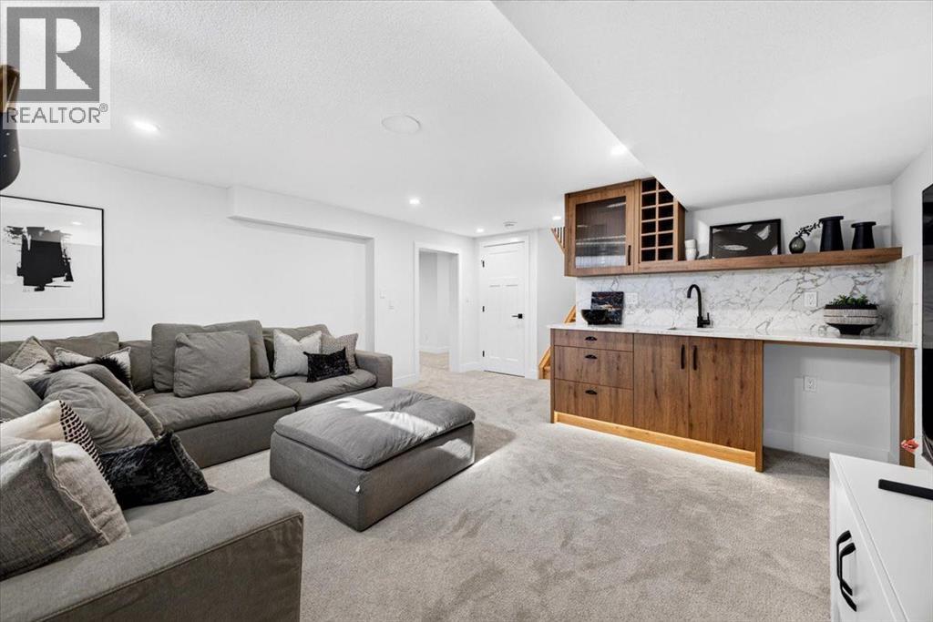 60 Governor Drive Sw Property Photo 33