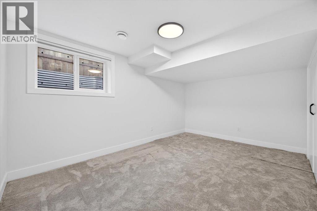 60 Governor Drive Sw Property Photo 36