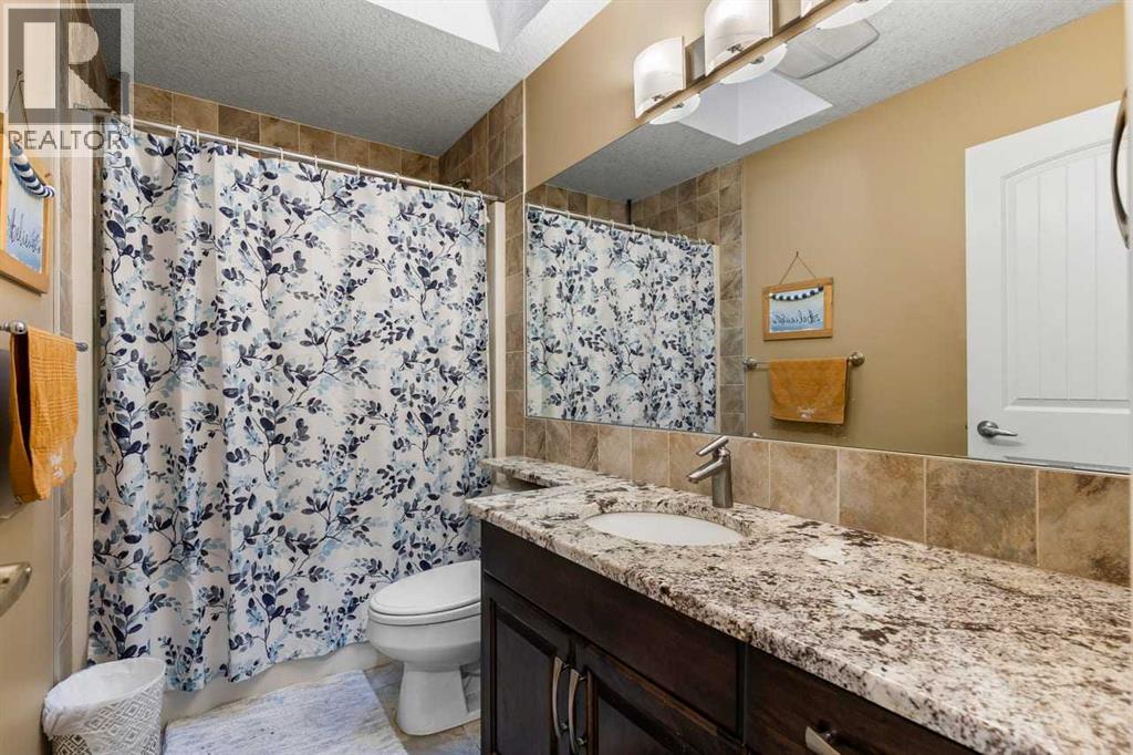 1182 Kingston Crescent Se Property Photo 21