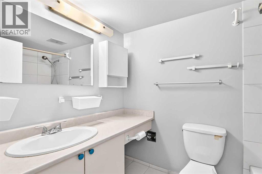 410 Brae Glen Crescent Sw Property Photo 24