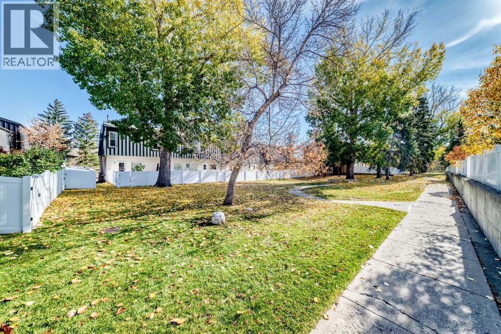 410 Brae Glen Crescent Sw Property Photo 40