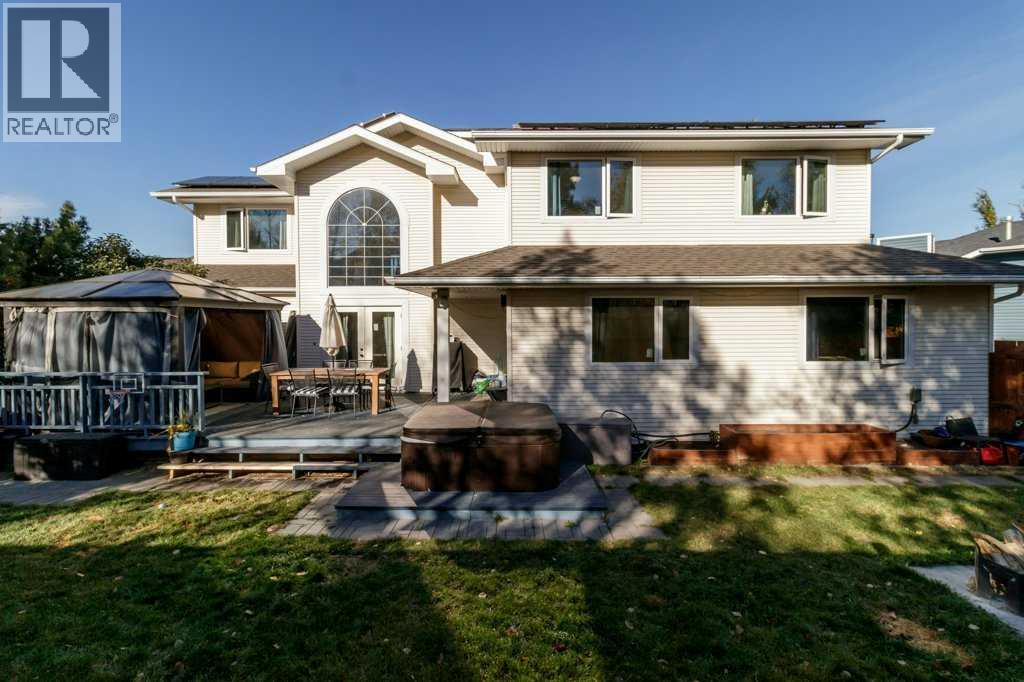 4 Pell Close Property Photo 2