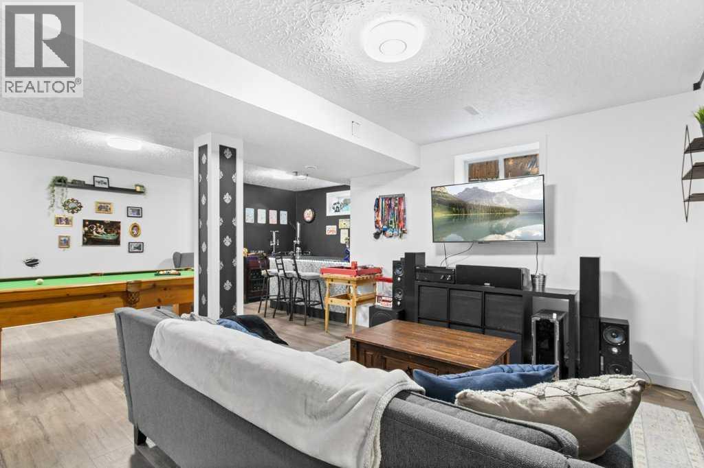4 Pell Close Property Photo 30