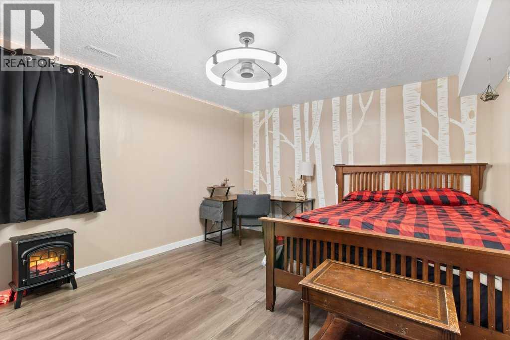 4 Pell Close Property Photo 32