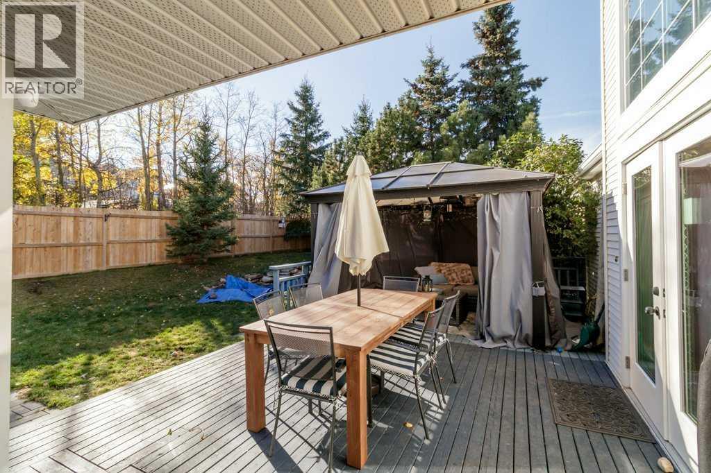 4 Pell Close Property Photo 38