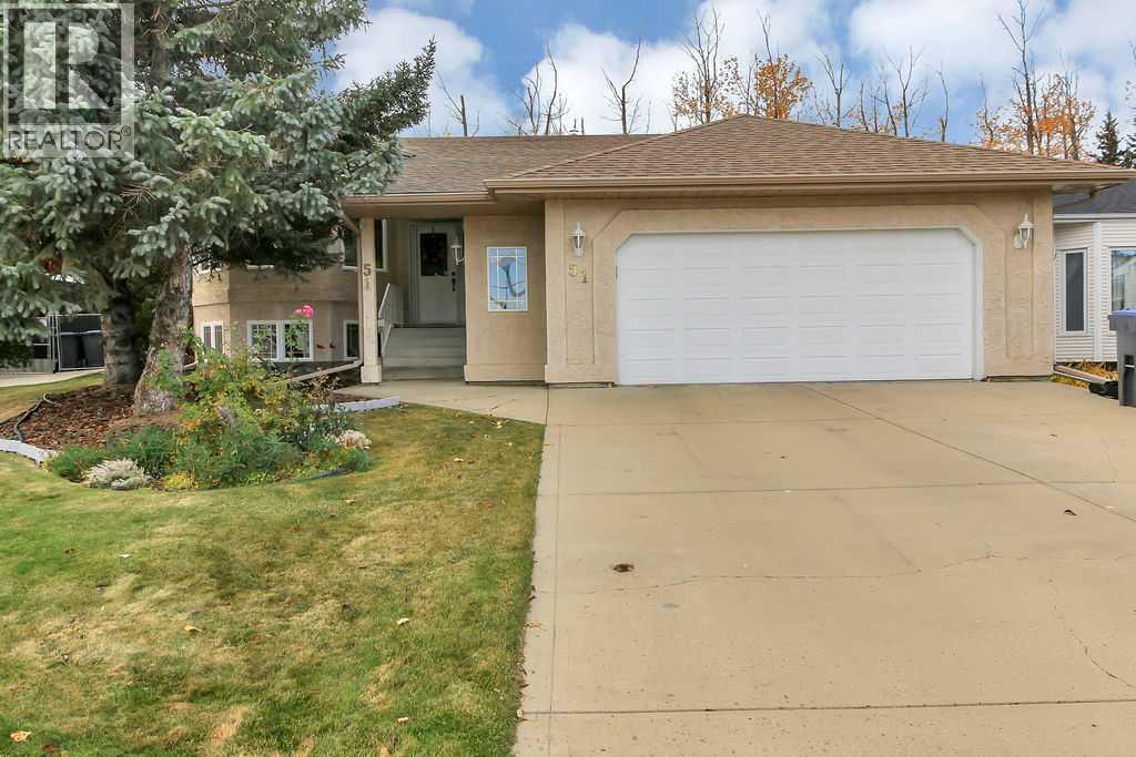 51 Willow Springs Crescent Property Photo 1