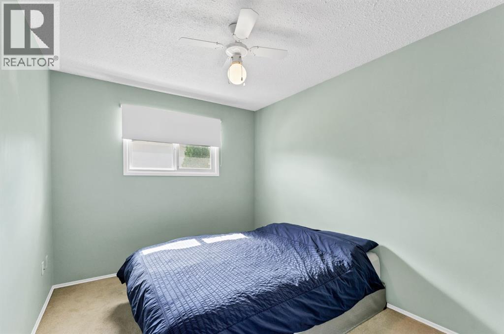 3 Ross Heights Place Se Property Photo 22