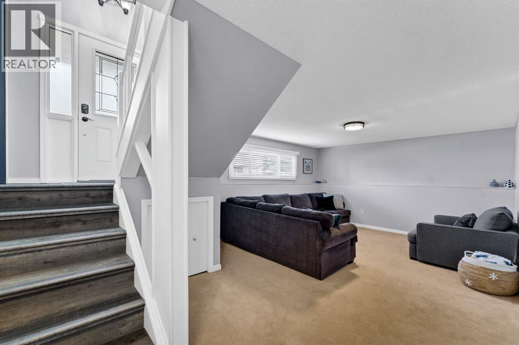 3 Ross Heights Place Se Property Photo 25