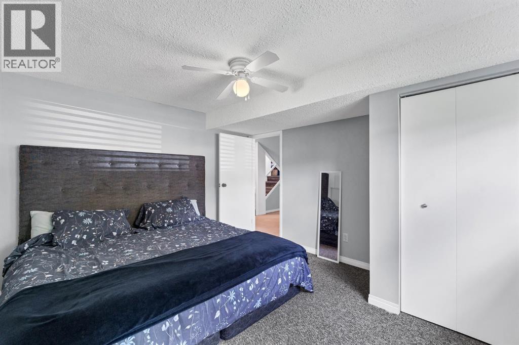 3 Ross Heights Place Se Property Photo 29