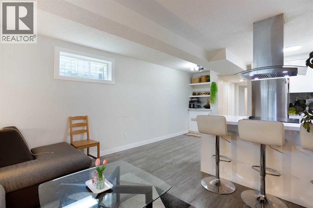 3222/3224 14 Street Nw Property Photo 14
