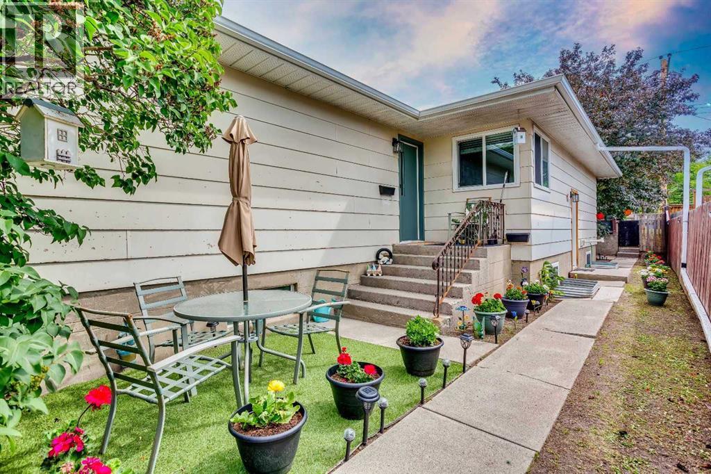 3222/3224 14 Street Nw Property Photo 19