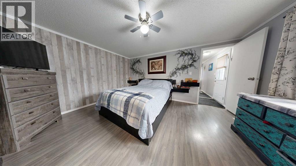 8708 89 Street Property Photo 12