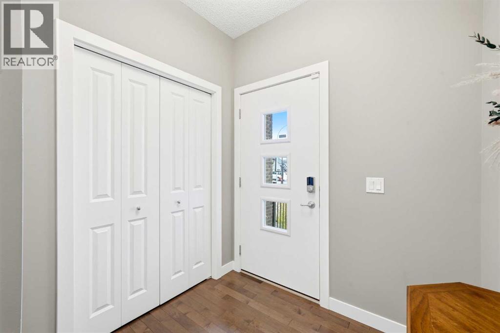 69 Walden Close Se Property Photo 5