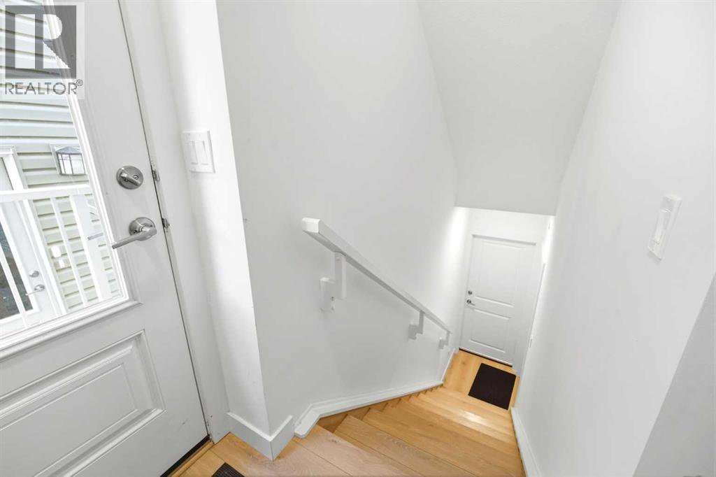 29 Herron Mews Ne Property Photo 23