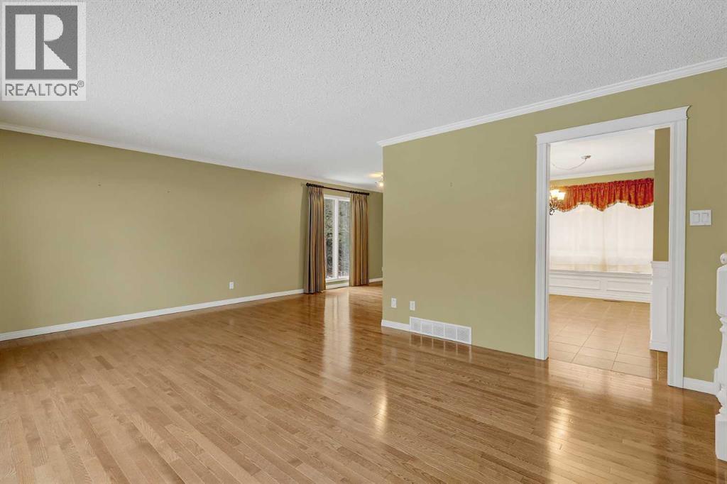 713062 Range Road 94 Property Photo 6