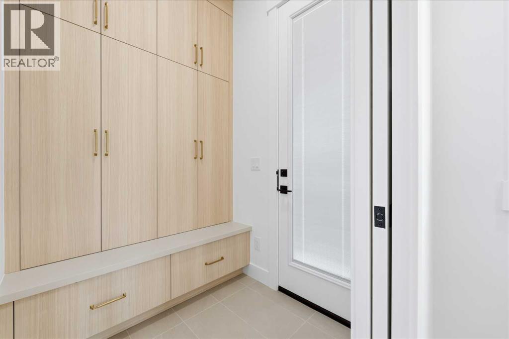 2412 1 Avenue Nw Property Photo 18