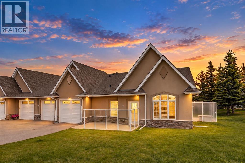 20 River Heights View Property Photo 1