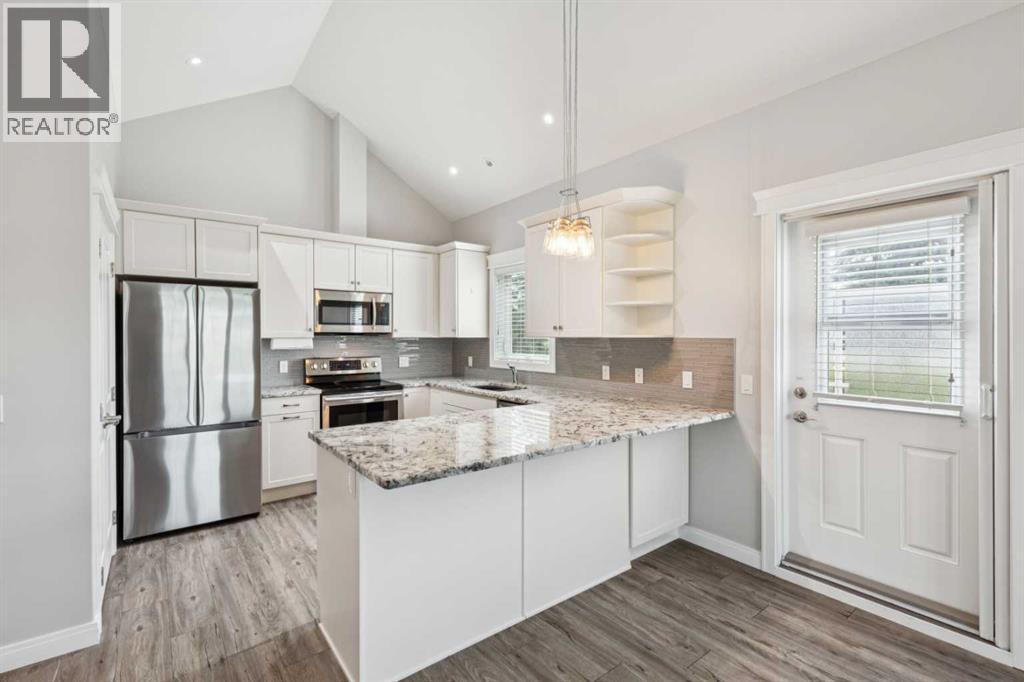 20 River Heights View Property Photo 15