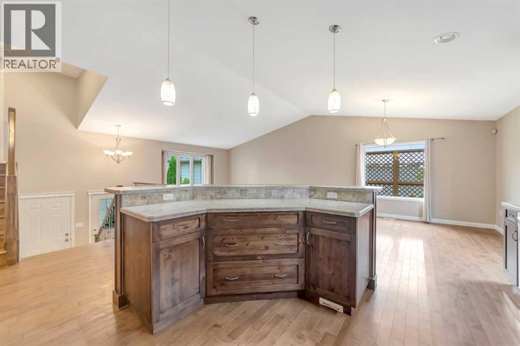 4210 74 Avenue Property Photo 15