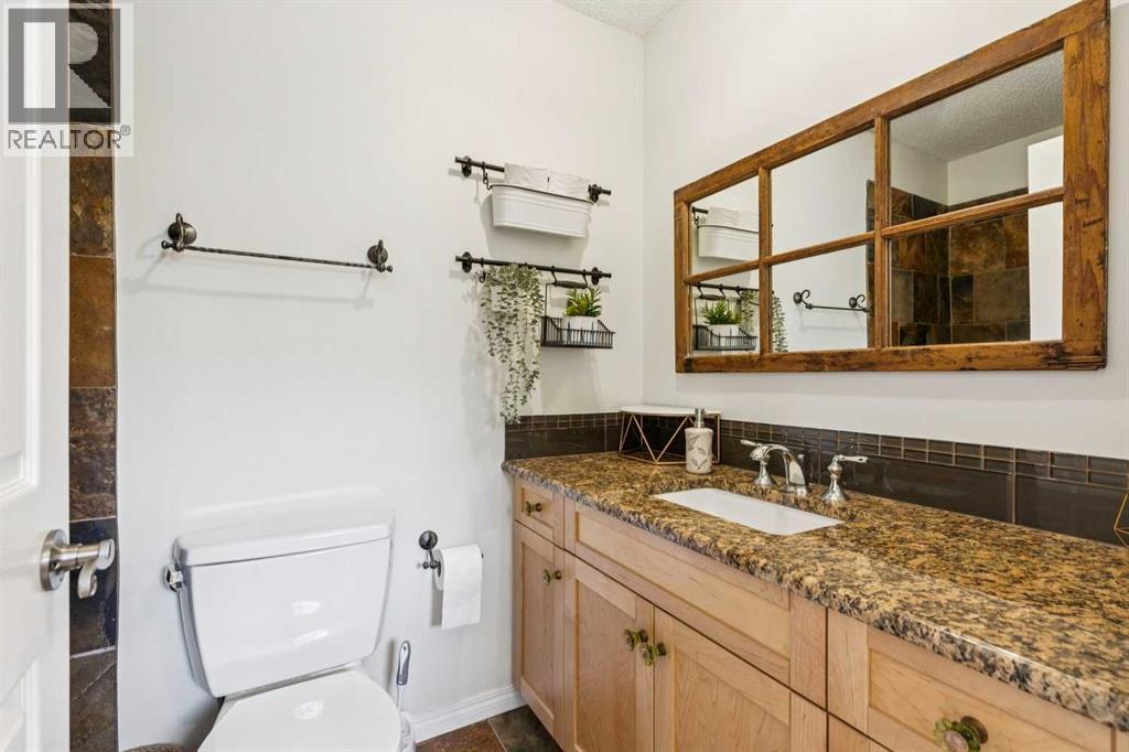 35 Royal Oak Gardens Nw Property Photo 24