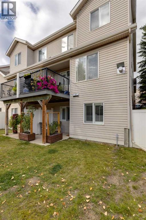 35 Royal Oak Gardens Nw Property Photo 32