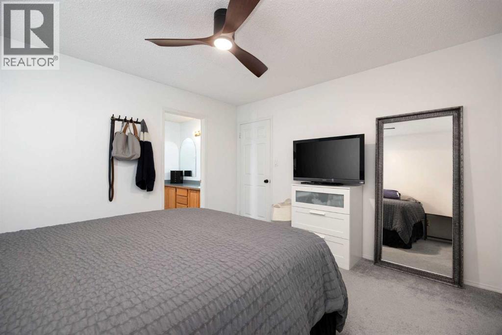 222 Berens Place Property Photo 14