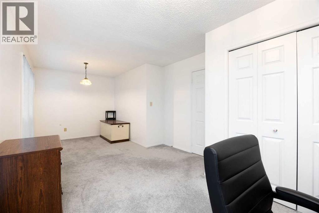 222 Berens Place Property Photo 19